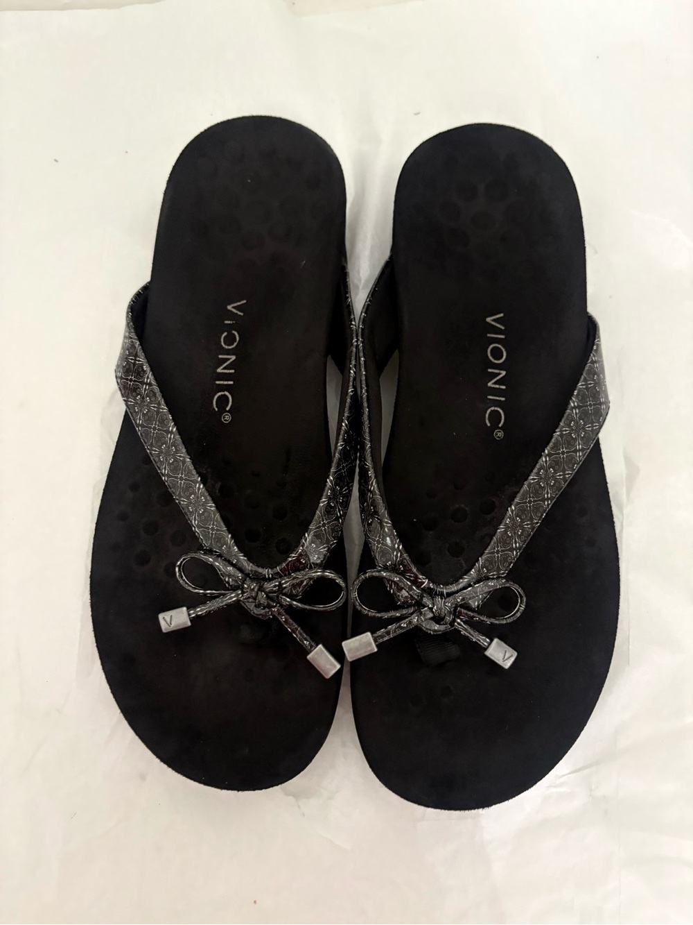 Vionic Bella - Women's Orthotic Sandals
Black Tile - 9 Medium